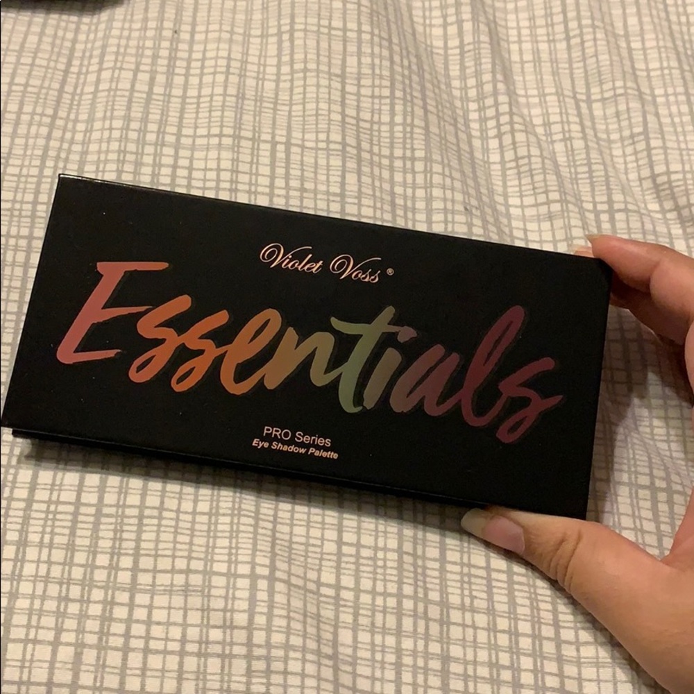 Violet voss essentials palette